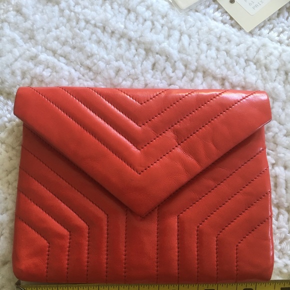 Yves Saint Laurent Vintage Clutch - Picture 14 of 16